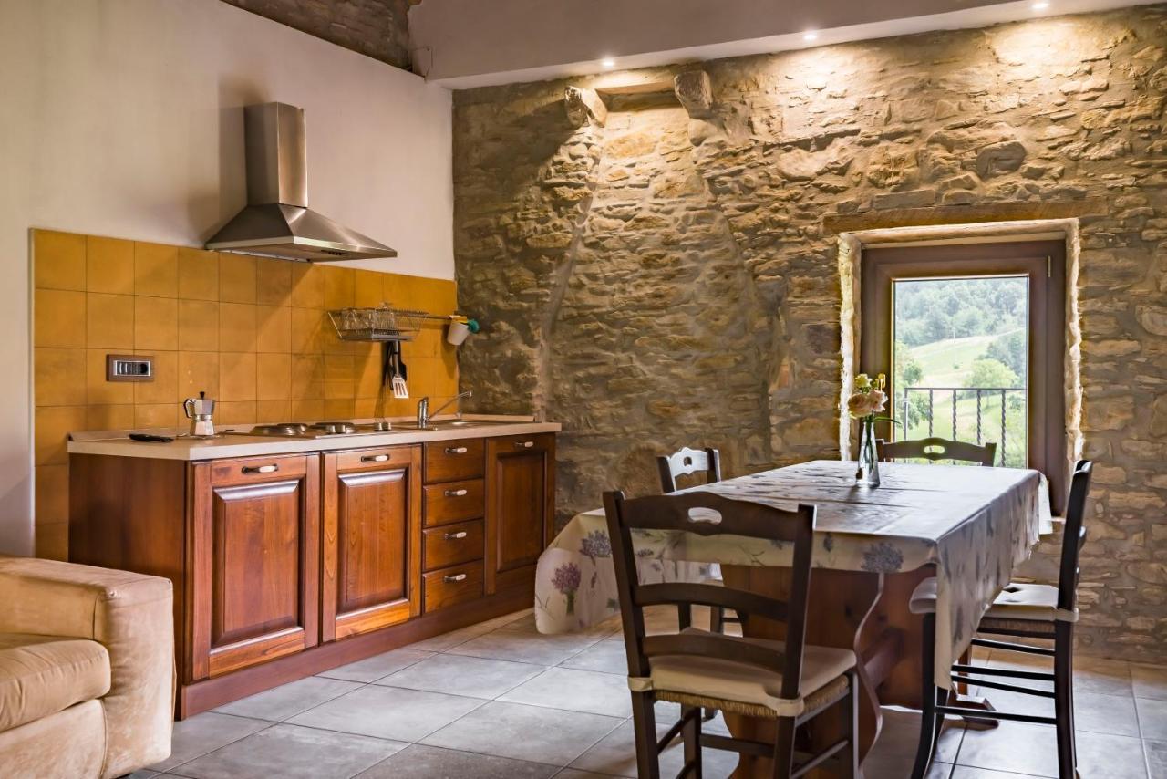 Agriturismo Il Salice Tizzano Val Parma Extérieur photo