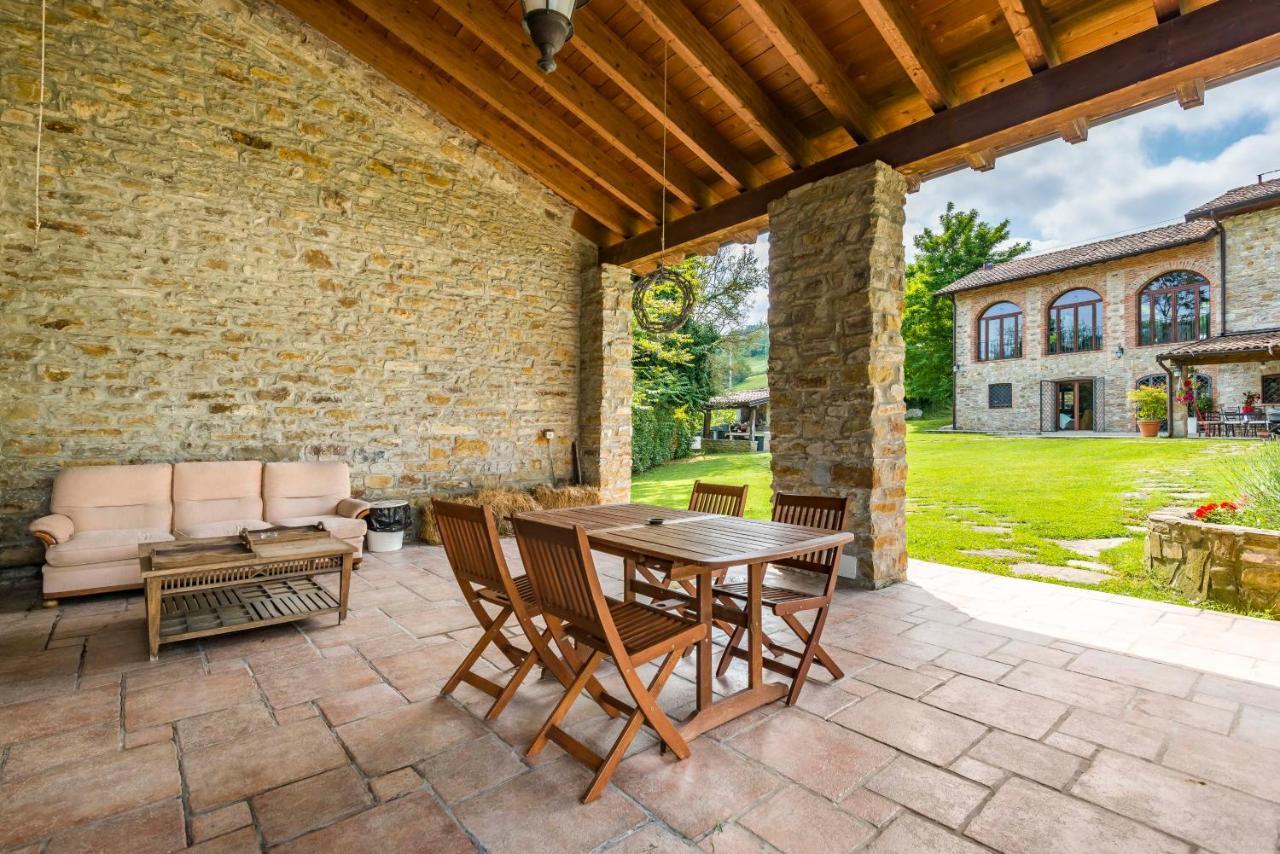 Agriturismo Il Salice Tizzano Val Parma Extérieur photo