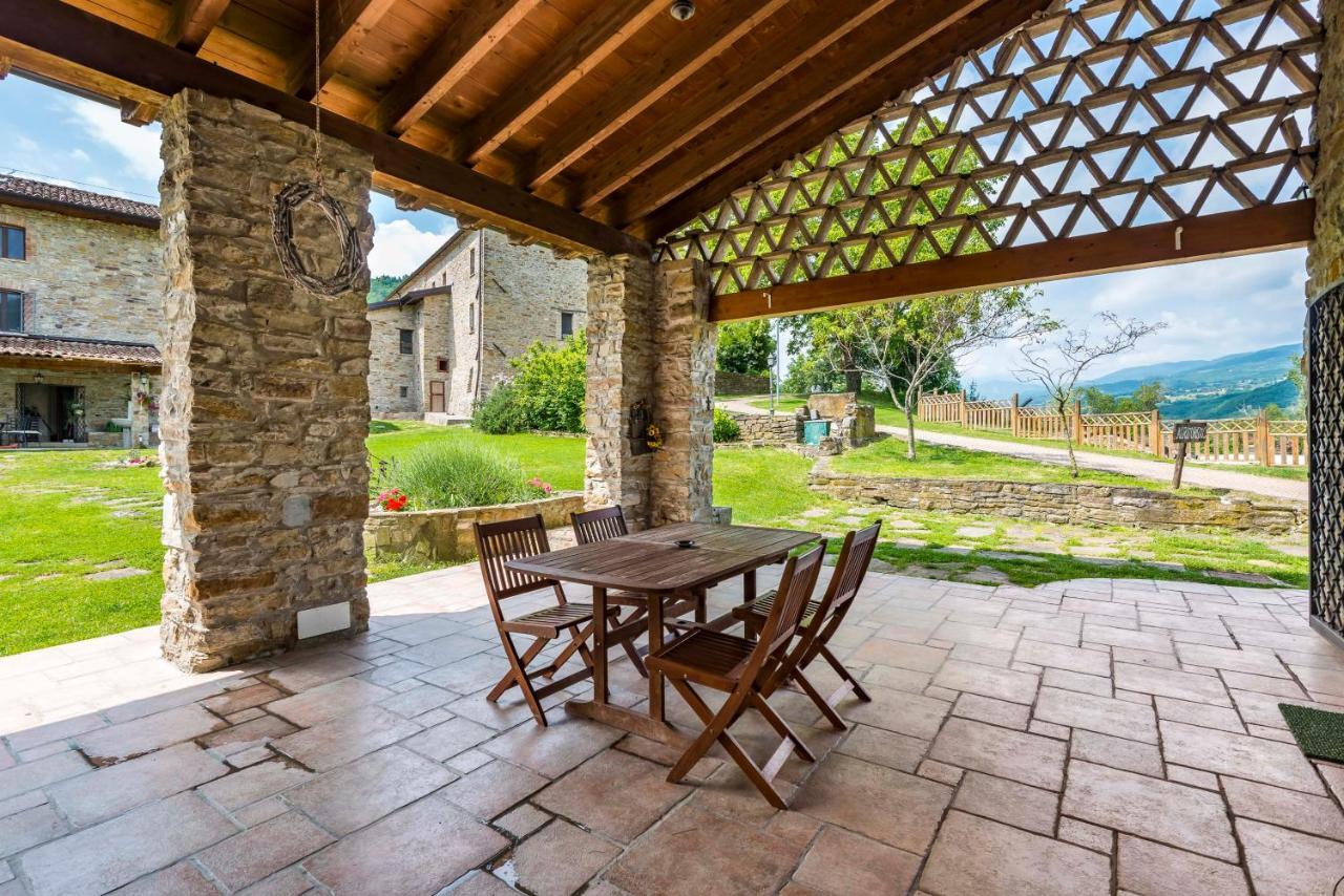 Agriturismo Il Salice Tizzano Val Parma Extérieur photo