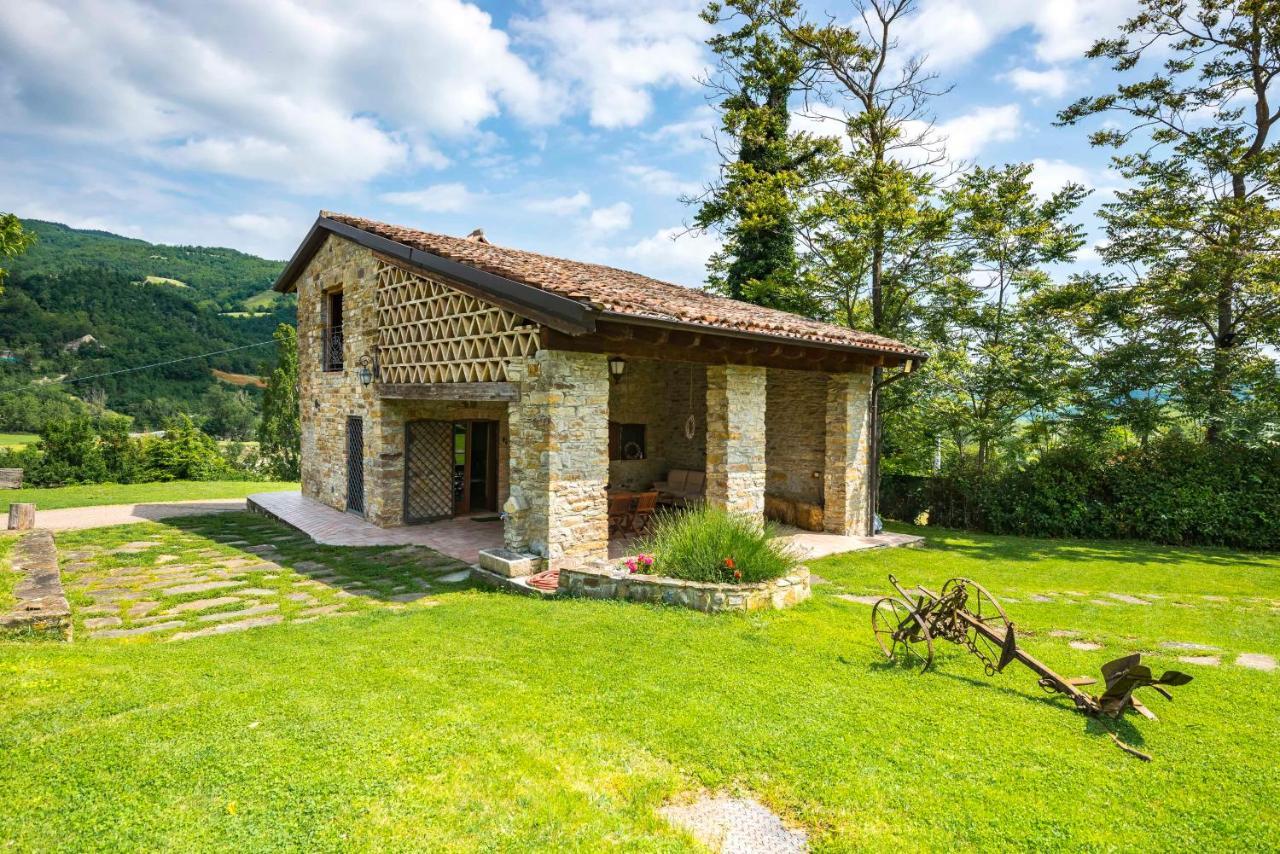 Agriturismo Il Salice Tizzano Val Parma Extérieur photo