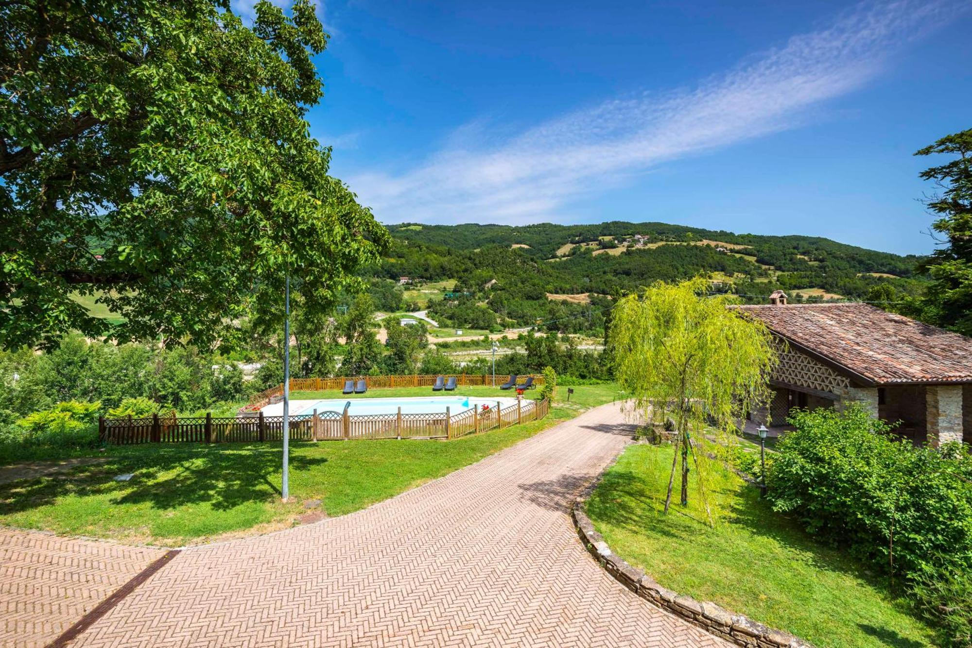 Agriturismo Il Salice Tizzano Val Parma Extérieur photo